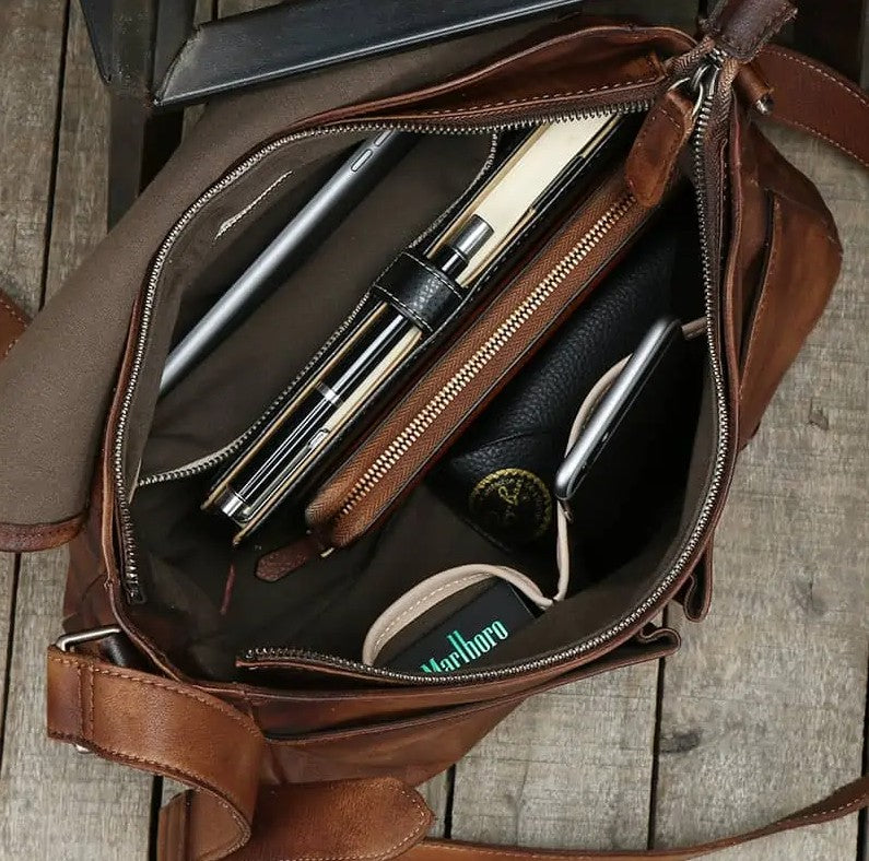 Double buckle Messenger Rustic